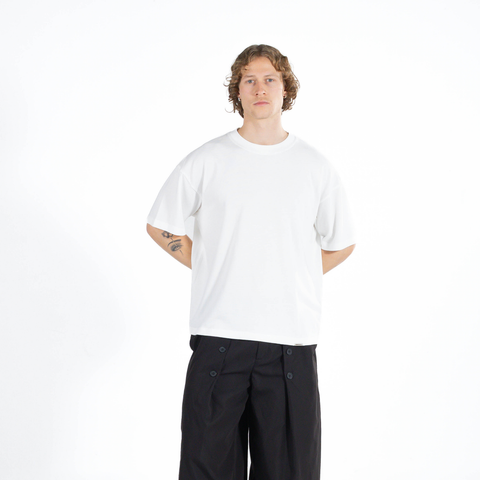 BLANK T-SHIRT